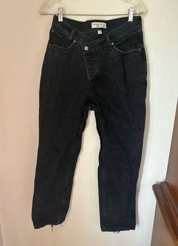 Abercrombie & Fitch Abercrombie black distressed dad high rise button fly jeans size 6S curve love