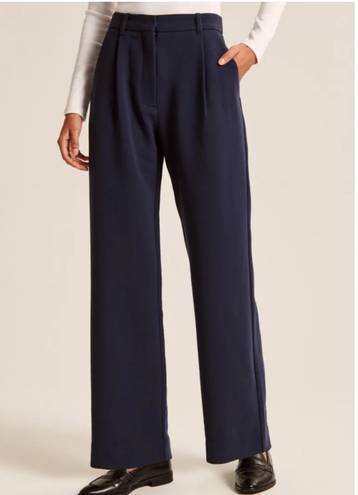 Abercrombie & Fitch Tailored Pants