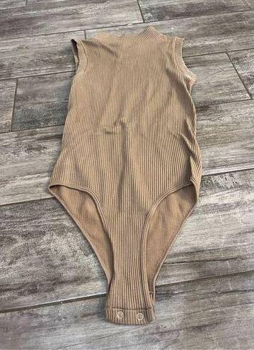 Aura  Seamless Mock Neck Bodysuit Size M/L