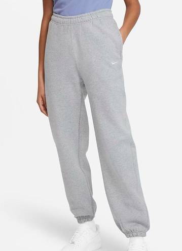 Nike  solo swoosh sweatpants