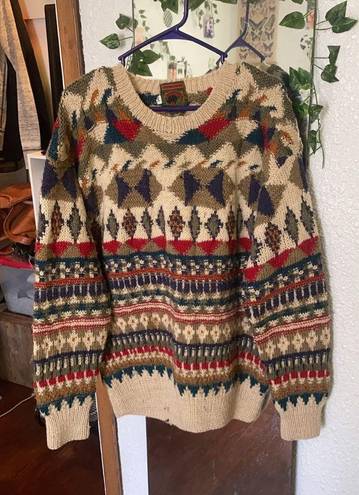 Boston Traders Vintage  Sweater