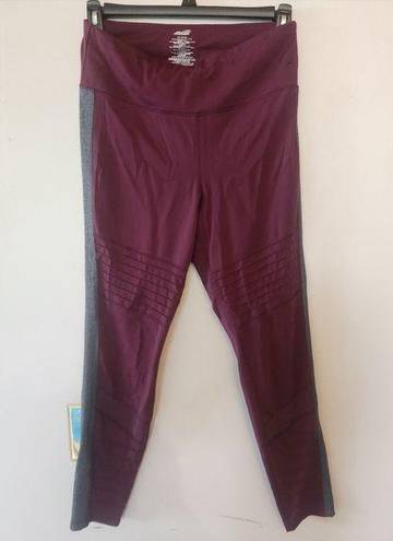 Avia  womens workout leggings size large