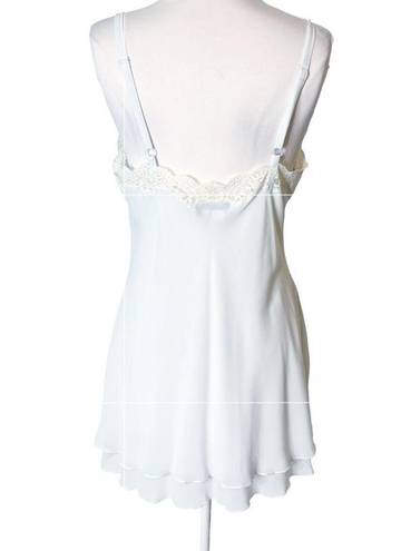 Oscar de la Renta  semi sheer slip light blue lace trim sz M