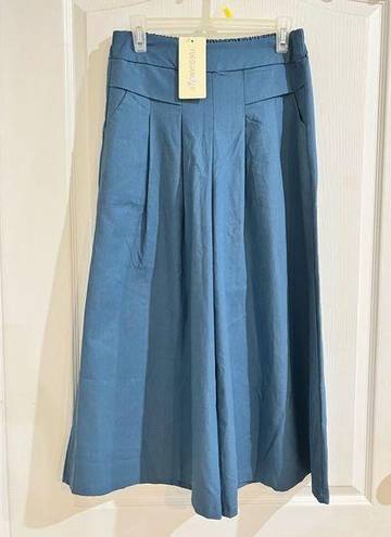 NWT Wide Leg Copped Pants Size XL