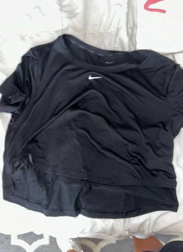 Nike Cropped  Dry Fit Tee