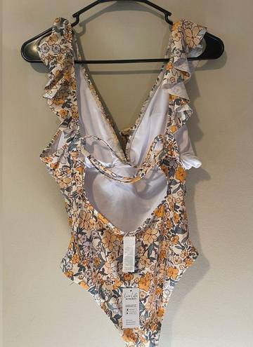 Cupshe NWT  Sz LG one piece swimsuit