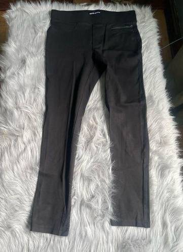 DKNY  Jeggings