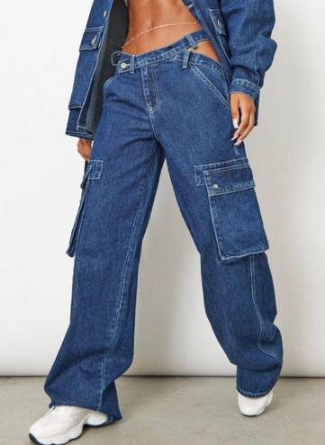 Pretty Little Thing Dark Blue Wash Cut Out Cargo Jeans