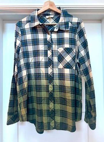 Oddi ODDY - Blue plaid button down flannel with green ombré