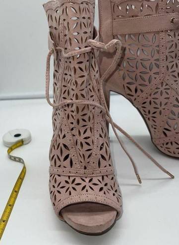 Shoedazzle  Mischa Laser Cut Bootie