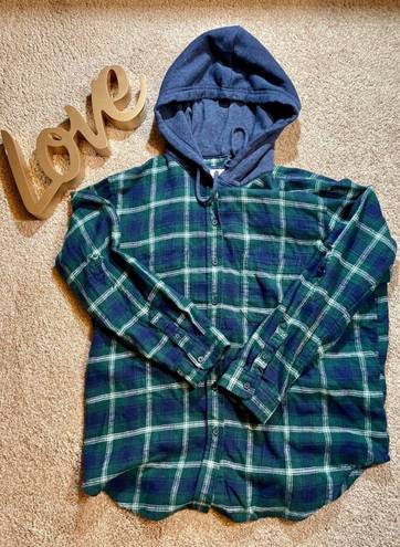 American Eagle AE Oversized Hooded Flannel Shacket