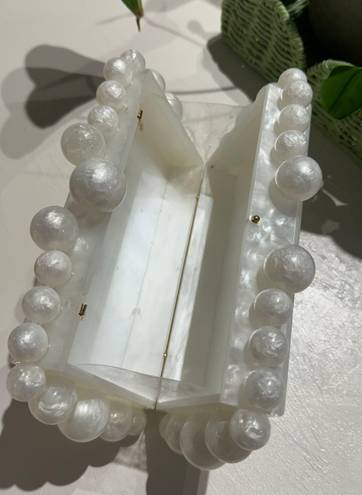 White Plastic Clutch