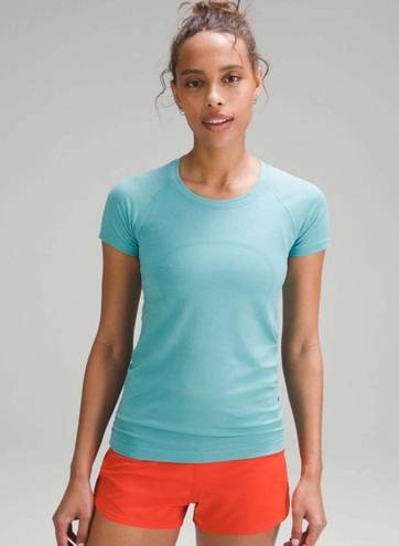 Lululemon  Swiftly Tech Short Sleeve Teal Size 12