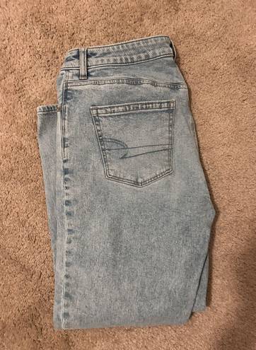 American Eagle Outfitters Moms Jeans