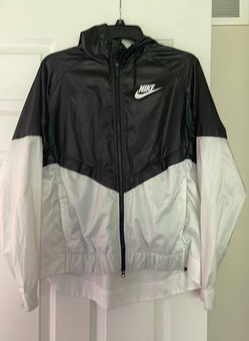 Nike Windbreaker Zip-Up