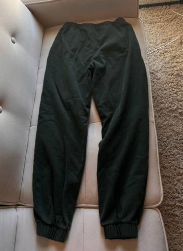 Brandy Melville Green Rosa Sweatpants