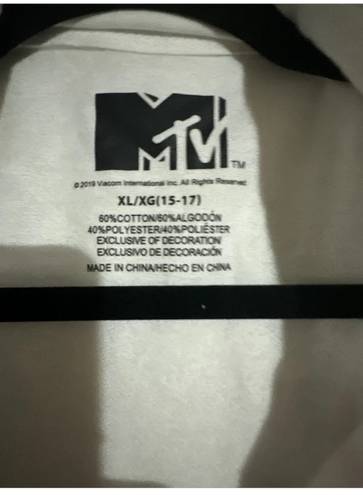 MTV Brand Vintage 2019 MTV  Juniors 15/17 Long Sleeve Cropped Shirt NWT