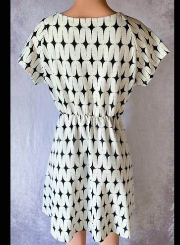 Renee C - Cream White & Black, Abstract, Mini Dress