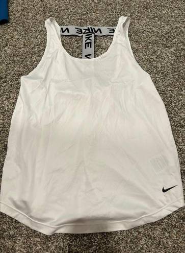 Nike Workout Tank White