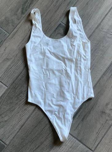 Wilfred Free  white bodysuit