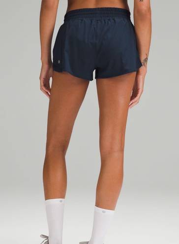 Lululemon Hotty Hot High-Rise Lined Shorts 2.5”