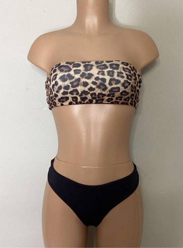 Good American New.  animal print bikini set. XS. (1) retails $169