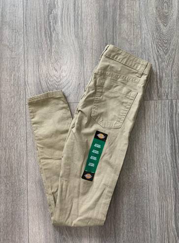 Dickies NWT  Super Skinny Jeans