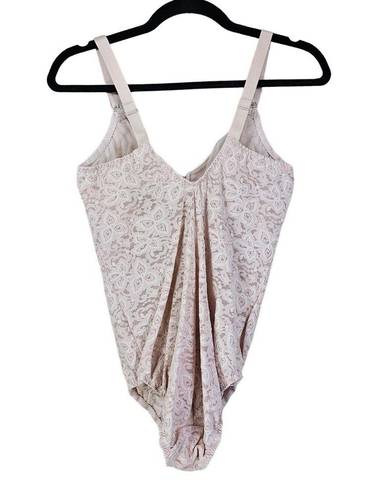 One Piece Bali Shapewear Bodysuit Faja Womens Size 38DD Pale Pink Lace  Sexy