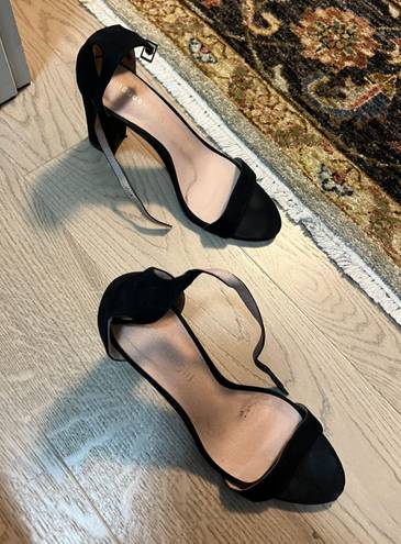 Steve Madden Black Velvet Heels