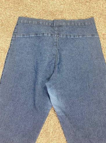 Xhilaration Jeans Capri Womens Size 11 Denim Womens Mom Pants Ankle Cropped Medium Wash