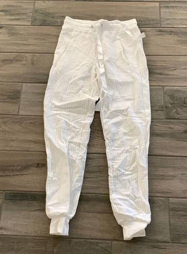 The Range  white ribbed jogger pants