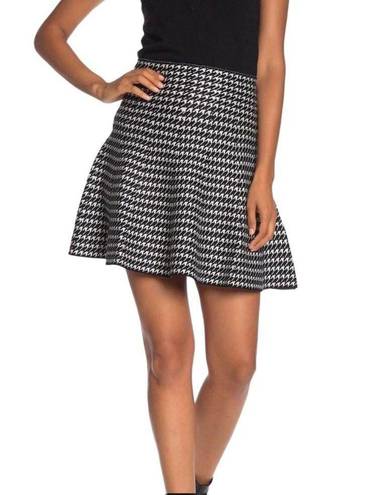 Max Studio Houndstooth High Waisted Flared Mini Skirt ,Size M