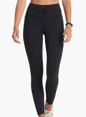 Vuori  Daily Legging in Black