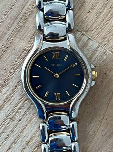 Seiko  Vintage Ladies Watch Blue Dial Two-Tone Bracelet
Gold-Tone Markers Hands