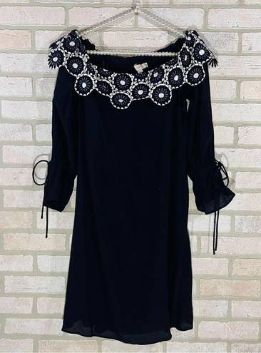 Loft  NWT Navy Lace Appliqué Off the Shoulder Shift Dress Size S