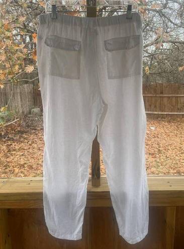 Krass&co G.H. Bass &  Women's 100% Linen White Ankle Pants Size 14. NWOT