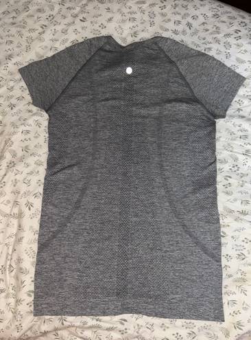 Lululemon Swiftly Tech Short Sleeve