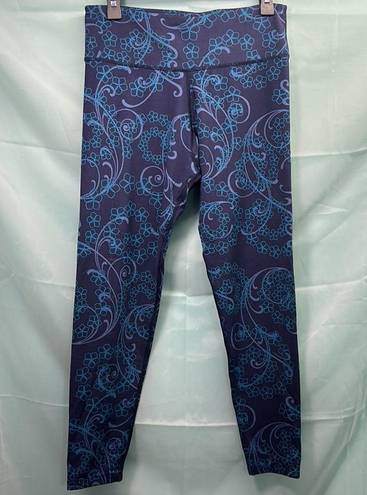 L.L.Bean  women’s size small blue, Paisley and floral leggings.