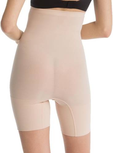 Spanx NWT  Higher Power Shorts Soft Nude Medium