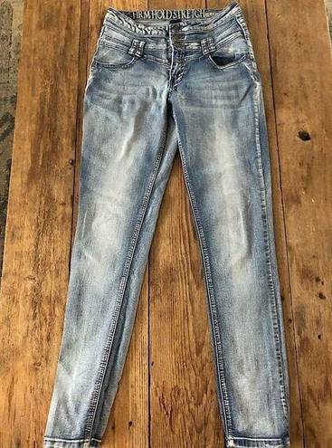 REWASH 💕5️⃣  firm hold stretch skinny denim jeans size 9/10