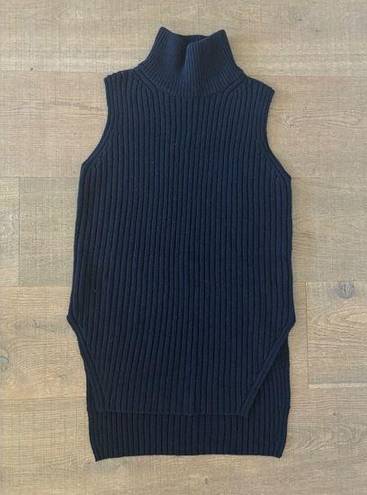 Everlane  navy blue sleeveless ribbed turtleneck sleeveless sweater