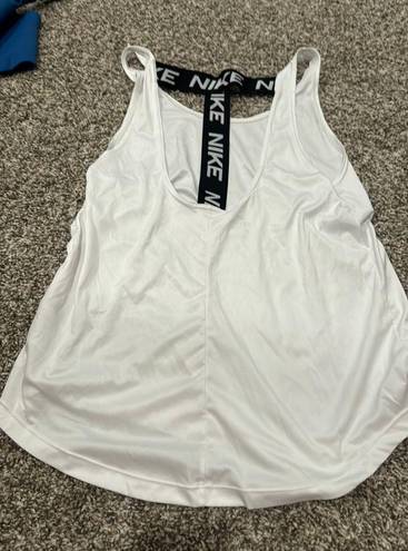 Nike Workout Tank White