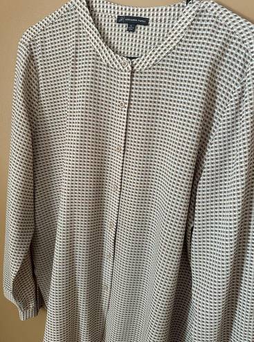 Adrianna Papell Women’s blouse size XL