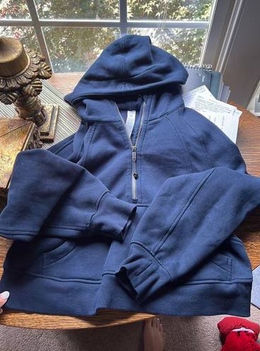 Lululemon Navy Half zip Scuba