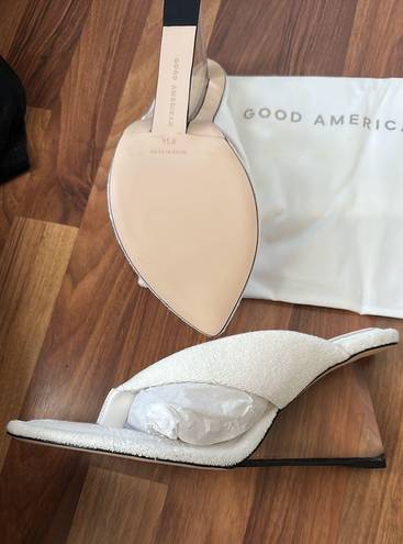 Good American New in Box  White Terry shoe with Cinderella wedge heel 11.5