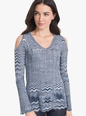 White House | Black Market 🛍️ $5 Bundle Deal 🛍️  Zigzag Cold-Shoulder Sweater