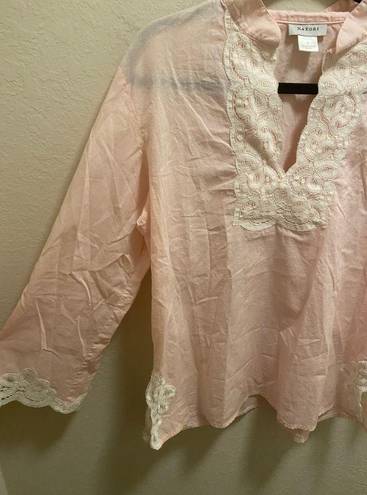 Natori  Pink Tunic With White Lace Accents Size Small