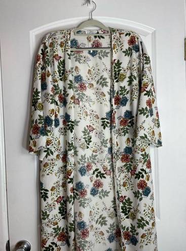 Blossom Bailey's  Floral 3/4 Sleeve Kimono Duster One Size