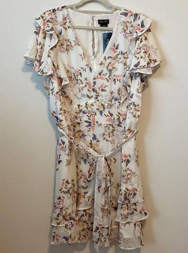 City Chic  Abigail Floral Dress in Ivory Size: 20