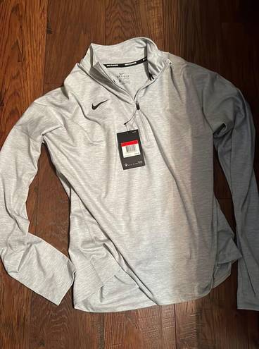 Nike Quarter-Zip